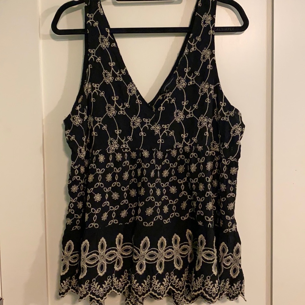 Women’s dressy tank
